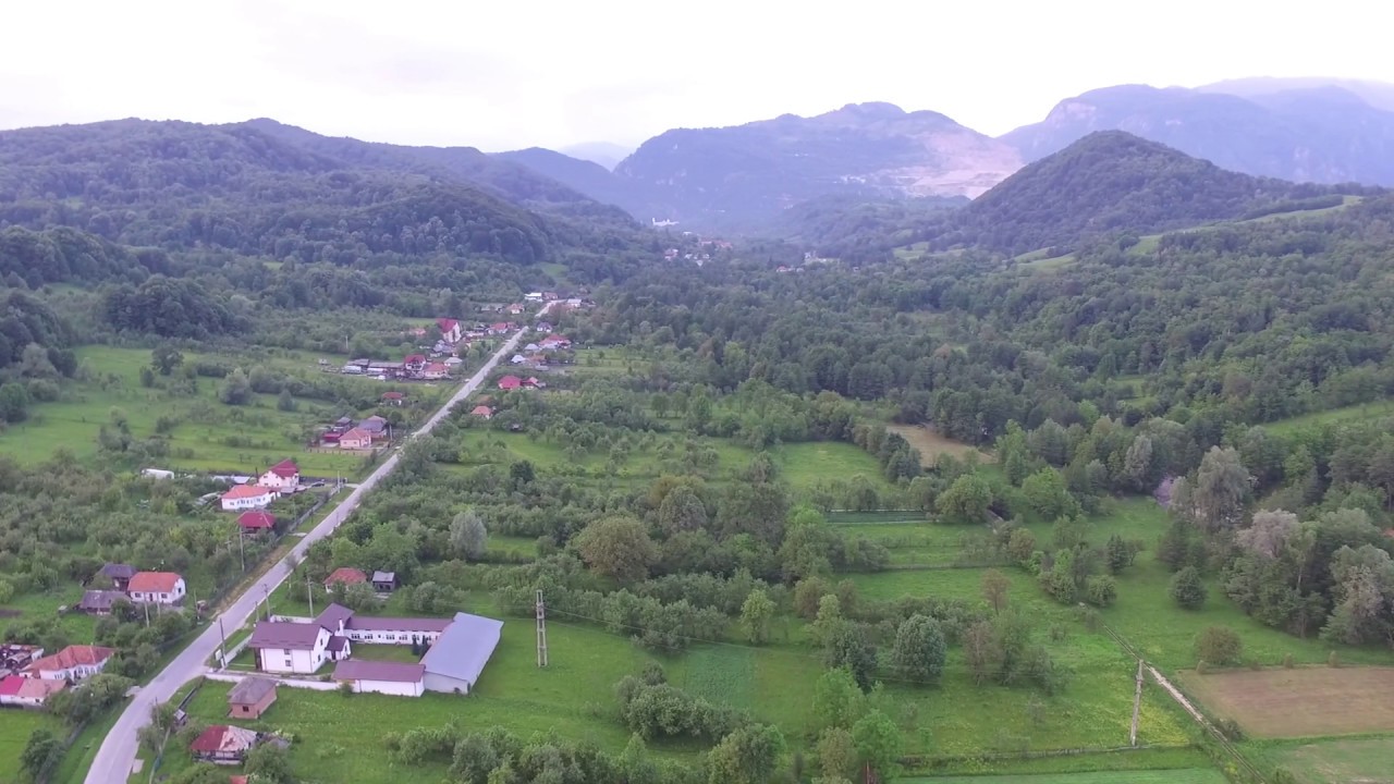 Costesti (Valcea county, Romania) - aerial view of the valley