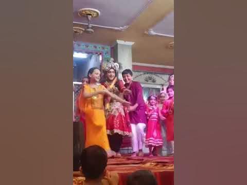 mohe holi me kar gayo tang