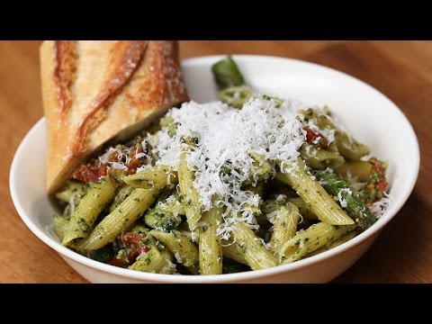 Pesto Asparagus & Sun-Dried Tomato Pasta