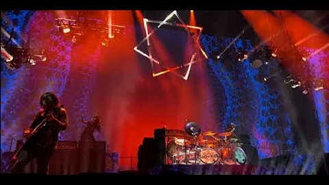 TOOL 🌀 INVINCIBLE 💜FRONT ROW💜4K:3/3/22:DETROIT