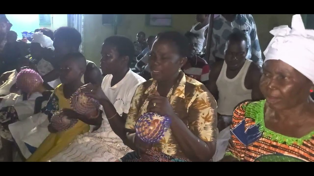 Mianɔ ƒe aza ... 4