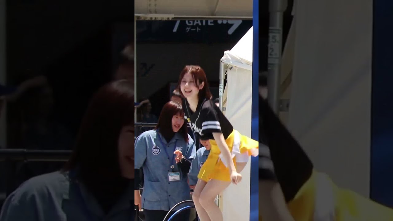ソフトバンクホークス ハニーズ チア 秋花チャン - YouTube