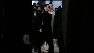 She Look Like A Black Swan