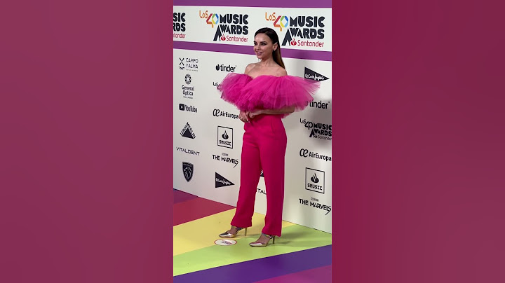 Chenoa posa en la alfombra roja de Los 40 Music Awards