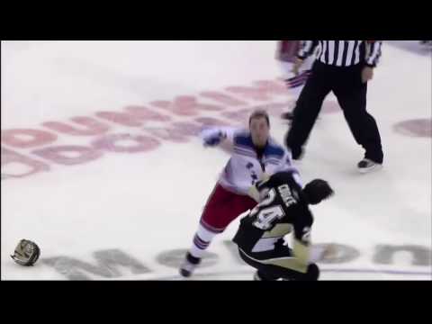 Ryan Callahan vs Matt Cooke Nov 28, 2009