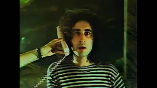 видео: АКВАРИУМНЫЕ РЫБЫ ЭТОГО МИРА (1990), реж. братья Алейниковы; в гл.роли Борис Юхананов, 35 мм, 50 мин. картинка: АКВАРИУМНЫЕ РЫБЫ ЭТОГО МИРА (1990), реж. братья Алейниковы; в гл.роли Борис Юхананов, 35 мм, 50 мин.