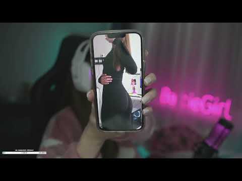 Барби Герл спалила попу на стриме