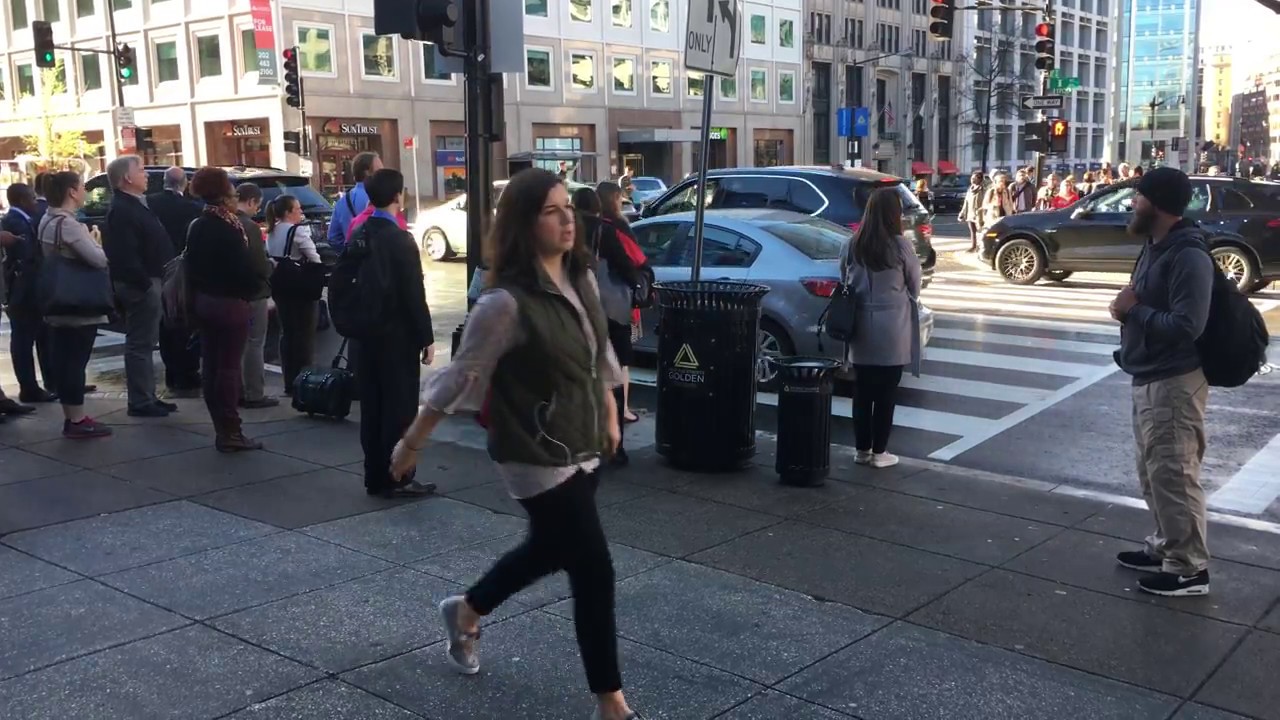 Street preaching in downtown Washington DC during rush hour YouTube