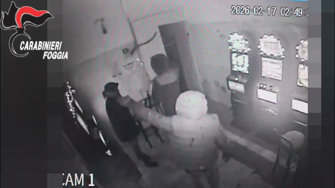Video CC: Tentato furto in tabaccheria: intervento tempestivo dei Carabinieri, due arresti