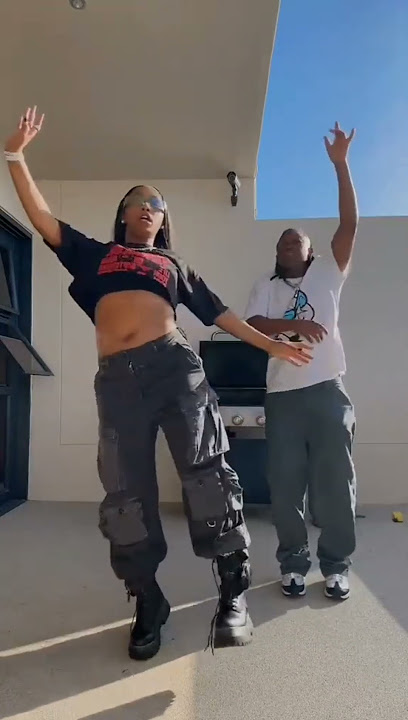 kamo dancing to piano lab 2:0 #amapiano #dance #groove #vural #piano #yanos #shortsvideo #music ♥️😍🔥