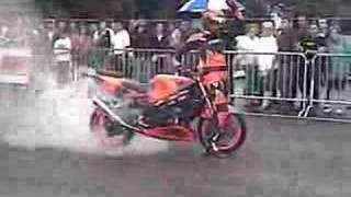 Moto De Stunt A Brive