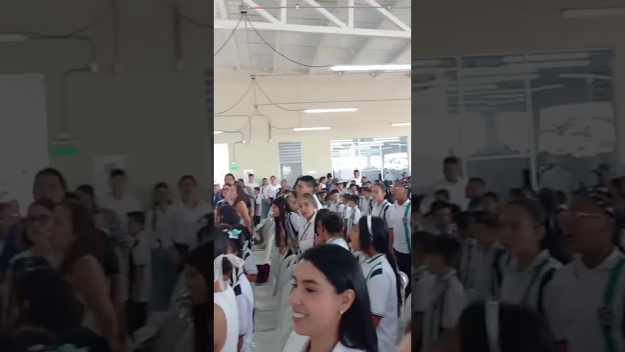 Banda Marcial colegio Joaquín Flórez visita Alcaldía de Ibagué