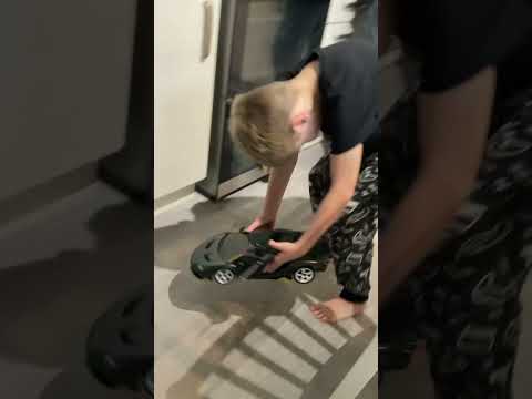 Видео: Roomba хэрхэн ажилладаг вэ?