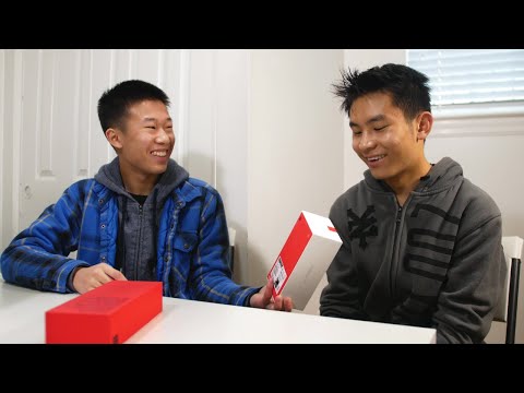 Surprising My Best Friend With a New Smartphone! (OnePlus 7 Pro)