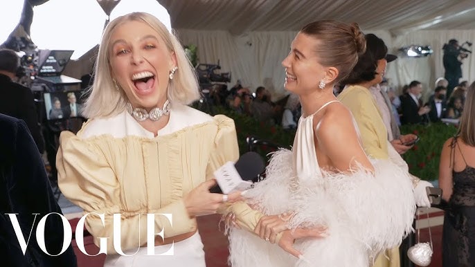 2021 Met Gala: Emma Chamberlain Louis Vuitton Look Details – WWD