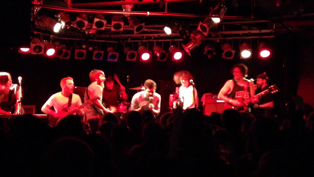 Oh... Knees Don't Bend The Other Way - We Are The Emergency - FINAL EVER SHOW - [LIVE HD]