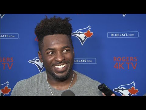 blue-jays-outfielder-smith-jr.-jokes-about-not-catching-a-ball-yet