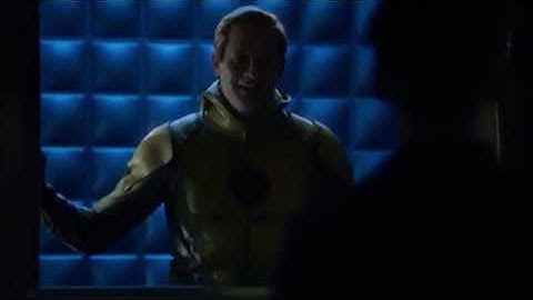 The Flash Season 2x11 Barry talks to Eobard thawne