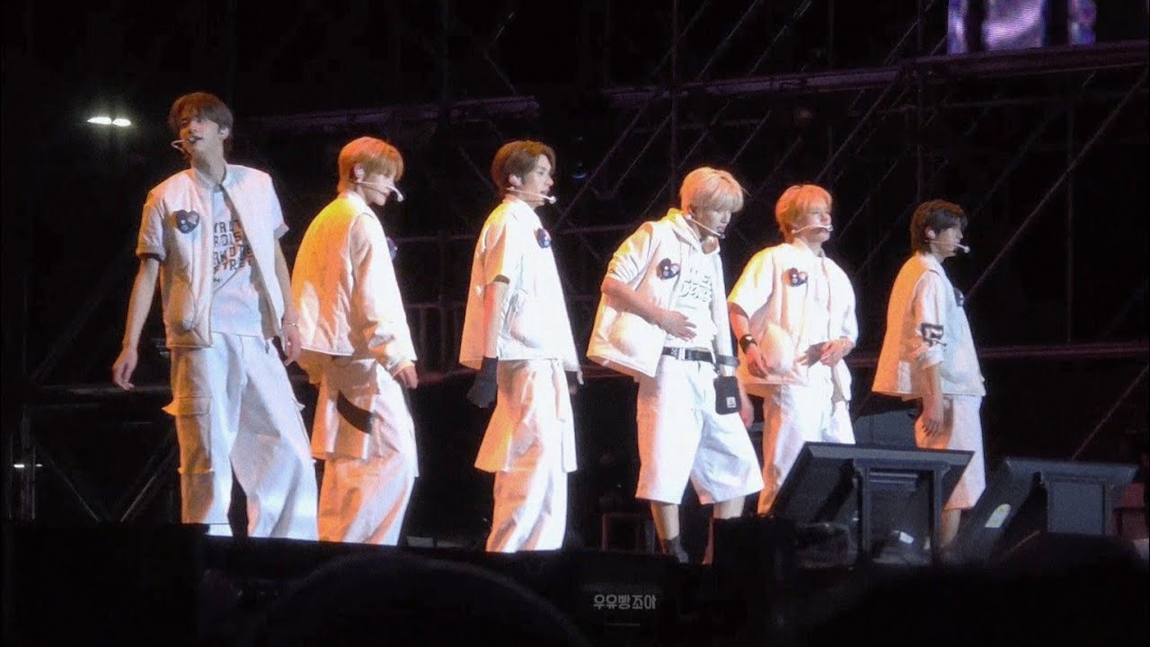 [TWS FanCam] 점 대신 쉼표를 그려 (Comma,) + Oh Mymy:7s - 251102 COLOR IN MUSIC FESTIVAL #TWS #투어스 