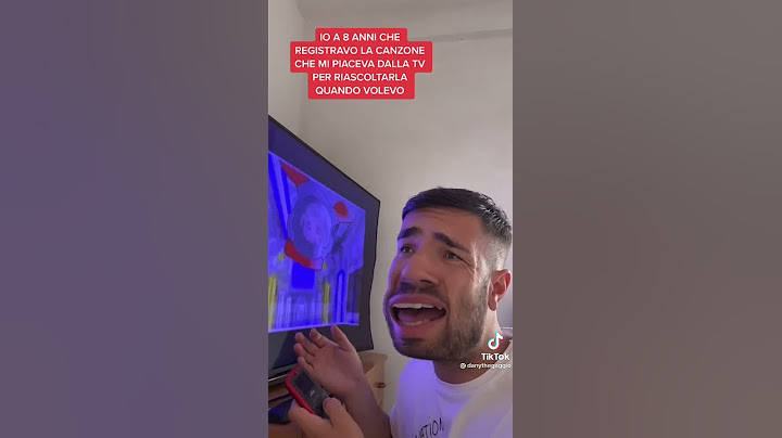Io a 8 anni che registravo la canzone che mi piaceva dalla TV per riascoltarla - @danythegaggio