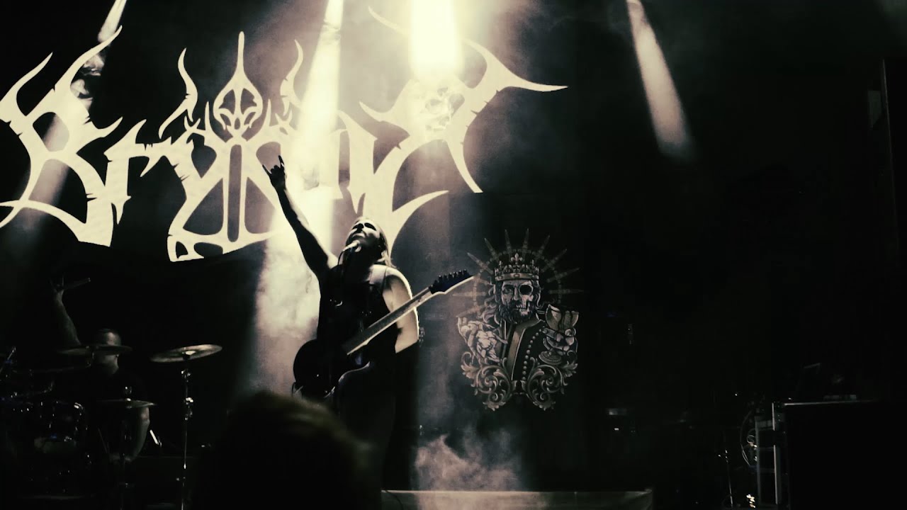 在 YouTube 上观看 BRYMIR - Gloria In Regum (OFFICIAL MUSIC VIDEO) 在 YouTube 上观看 BRYMIR - Gloria In Regum (OFFICIAL MUSIC VIDEO)