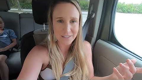 Checking into a Remote Bahamas Island! Plus: Our very own MANTA RAY! - Lazy Gecko Sailing Ep, 236