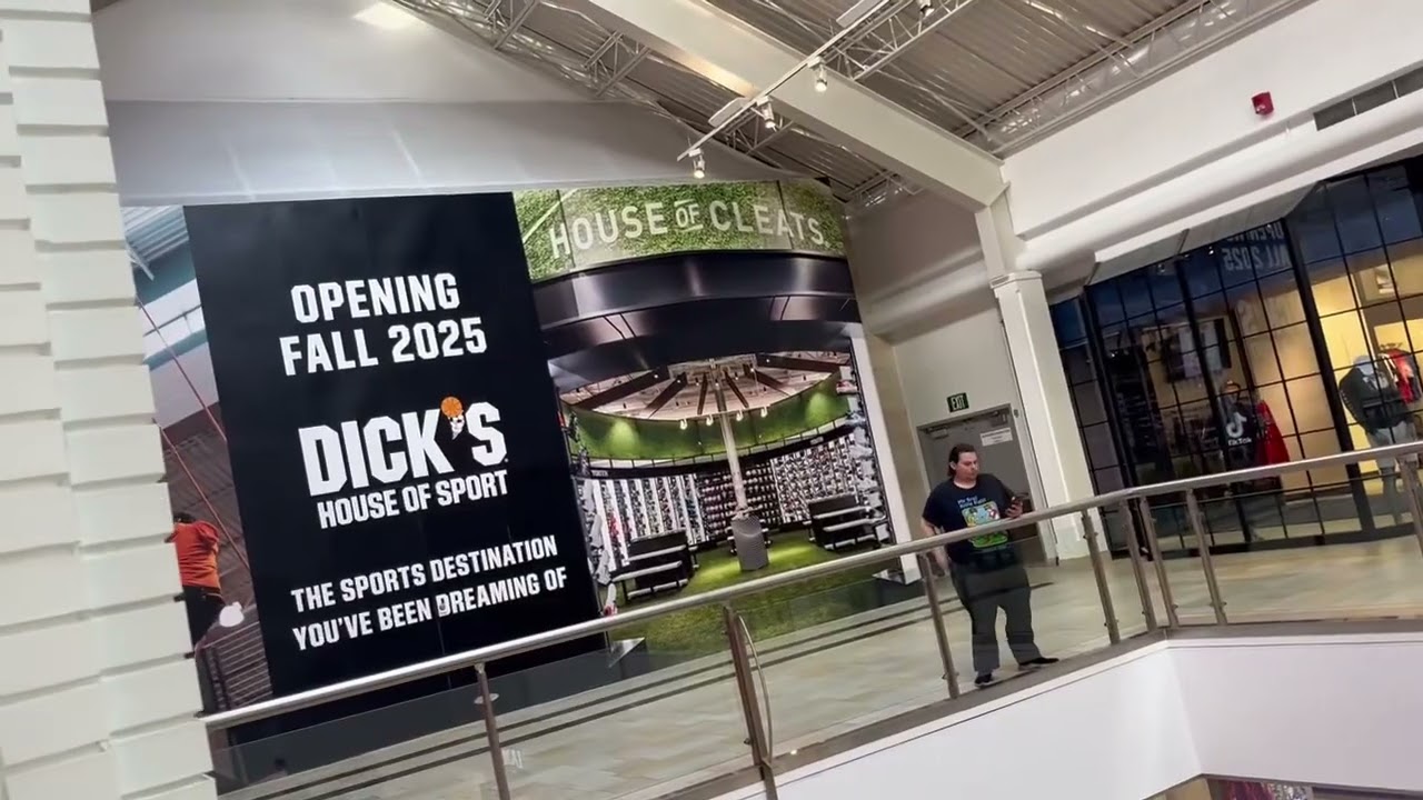 2025 View of Former SEARS at Newport Centre Mall - Jersey City NJ