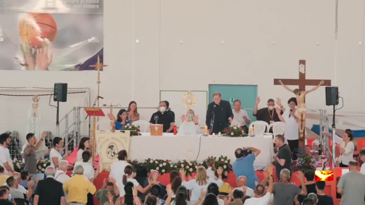 Preghiera di Effusione per il Battesimo nello Spirito. P. Michele Vassallo.