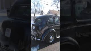 1957 Austin fx3 taxi running