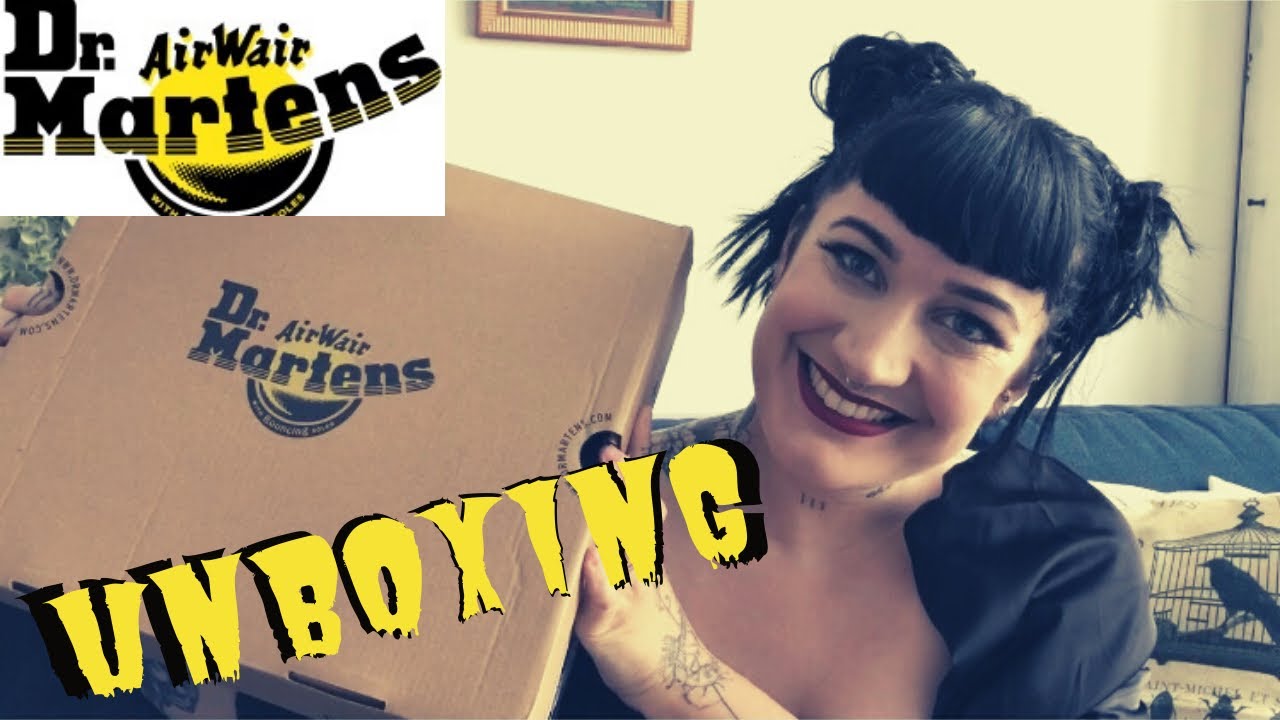 DR MARTENS MORENO PLATFORM BOOTS REVIEW UNBOXING TRY ON - YouTube
