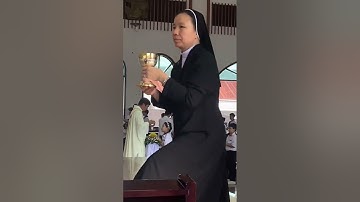 Xưng tội rước lễ lần đầu của 2 thiên thần Diễm My và Hoàng Yến[11.08.24]