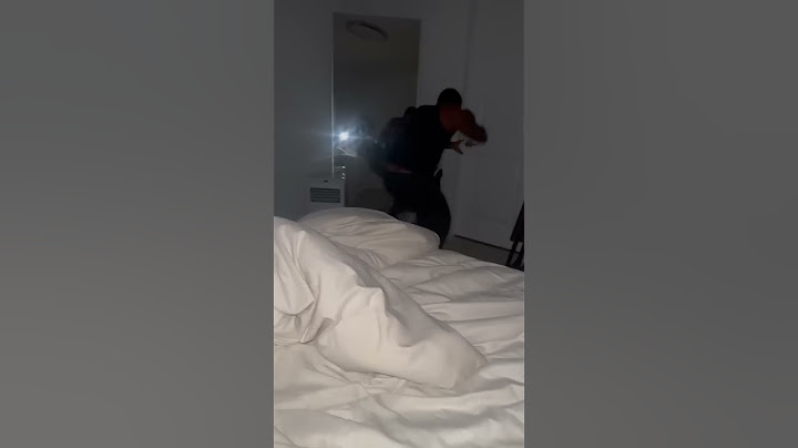 GOT SO SCARED HE WAS OUTTA THERE! 😭