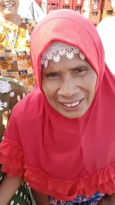 Suka Cita Warga Yang Menerima Santunan Dari Ormas Grib Jaya