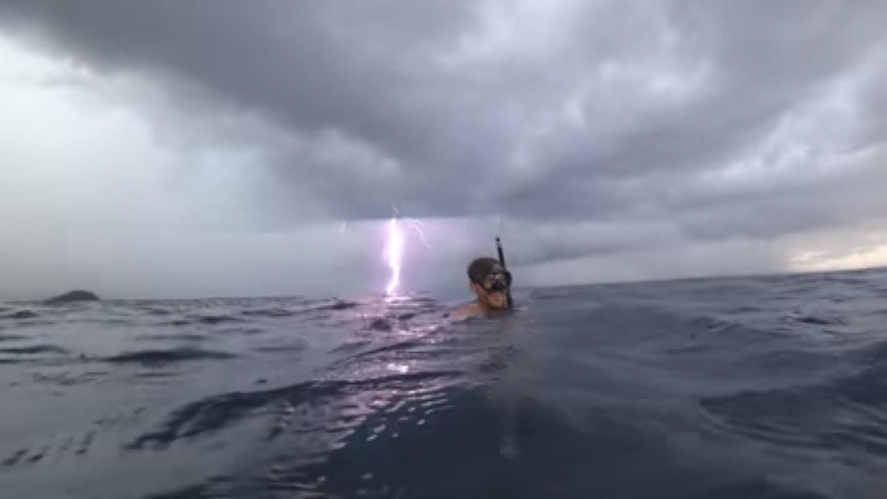 Pirates, Storms & Black Jesus - Sailing Portobelo Panama