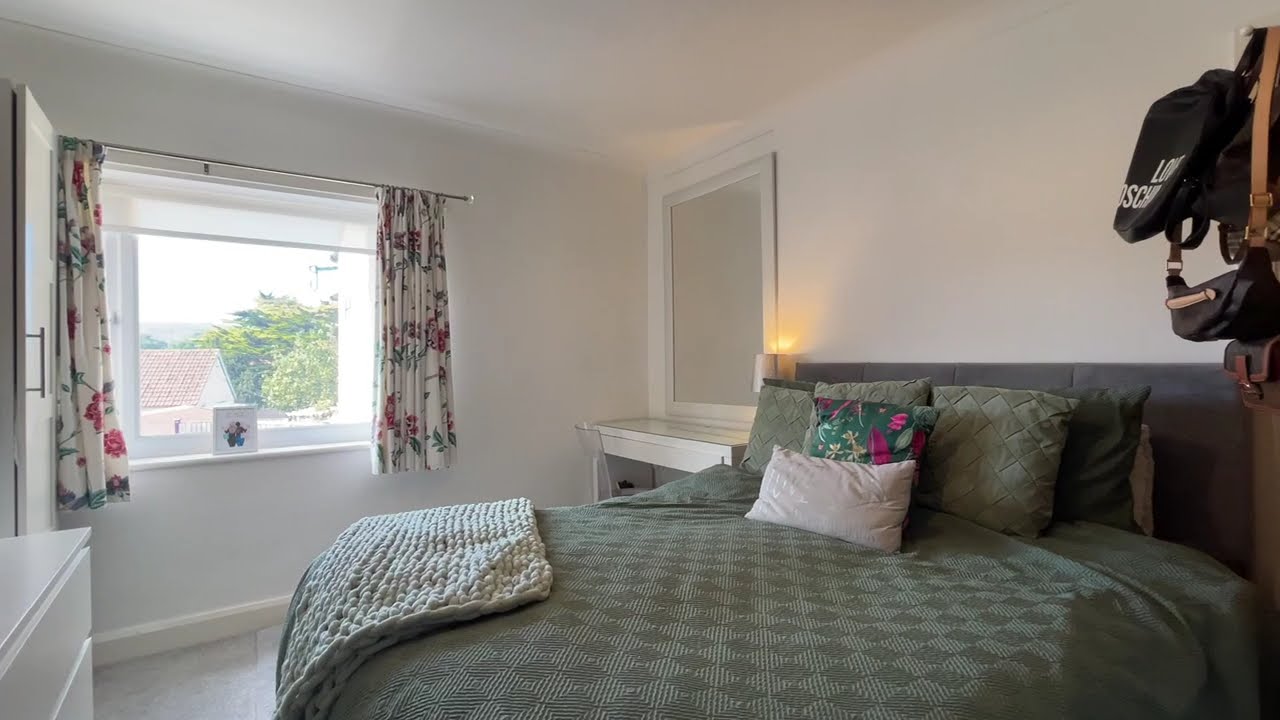 Roumania Crescent, Llandudno, Conwy, LL30