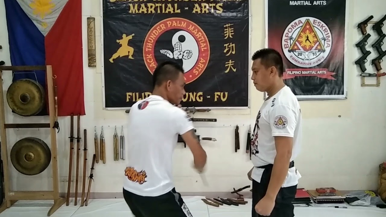 Basic Strikes of Karambit. (curve knife) Filipino Martial Arts YouTube