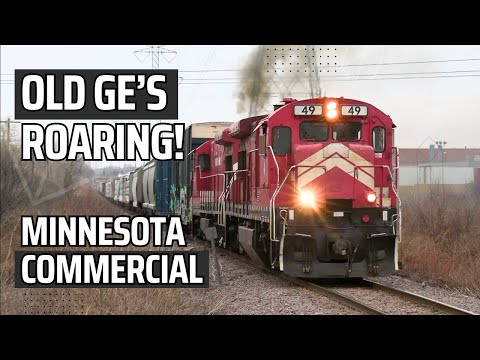 Smoking, Screaming, and Roaring! Old School GE's on The Minnesota Commercial in Rain and SNOW.