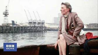 1972: Mother Thames - Lady of the London docks | Look Stranger | Weird and Wonderful | BBC Archive