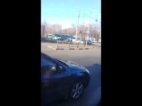 Столкнулись трамвай и маршрутка, Ульяновск