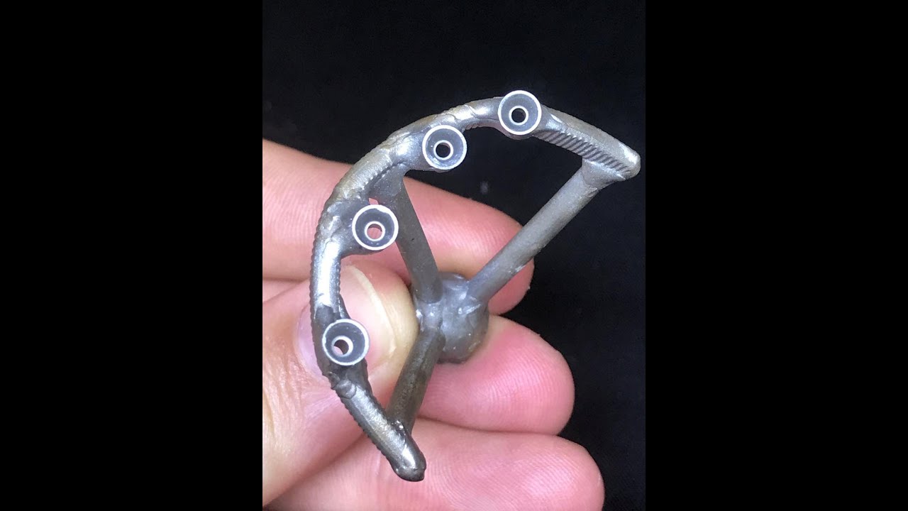 Fundição de barra de protocolo sobre implantes