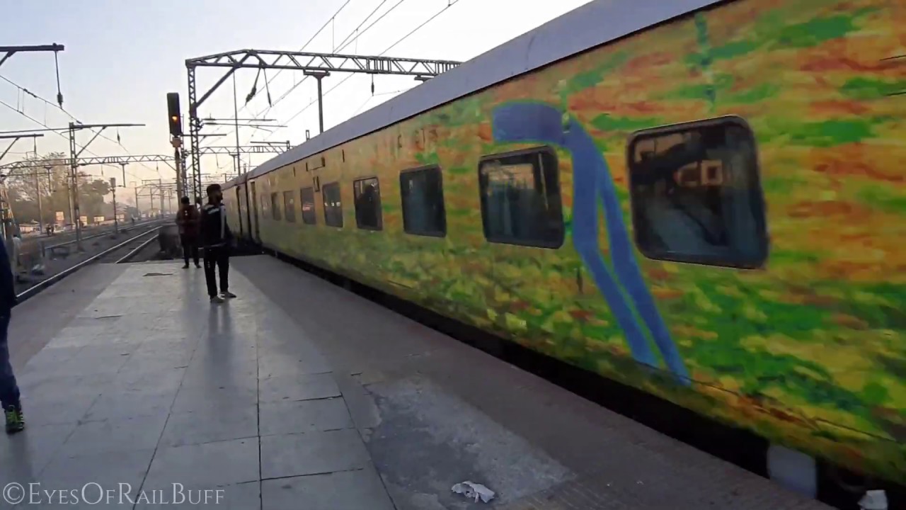 Old HYBRID Nagpur Duronto| Indian Railways| EyesOfRailBuff|