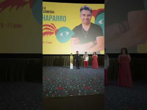 Es un honor para mi recibir este homenaje en el festival de cine y comedia 24 risas por segundo.