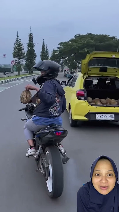 BAGI DURIAN #automobile #beranda #ollieshaul #funny #harusberanda #comedy #idejualan #jajanan
