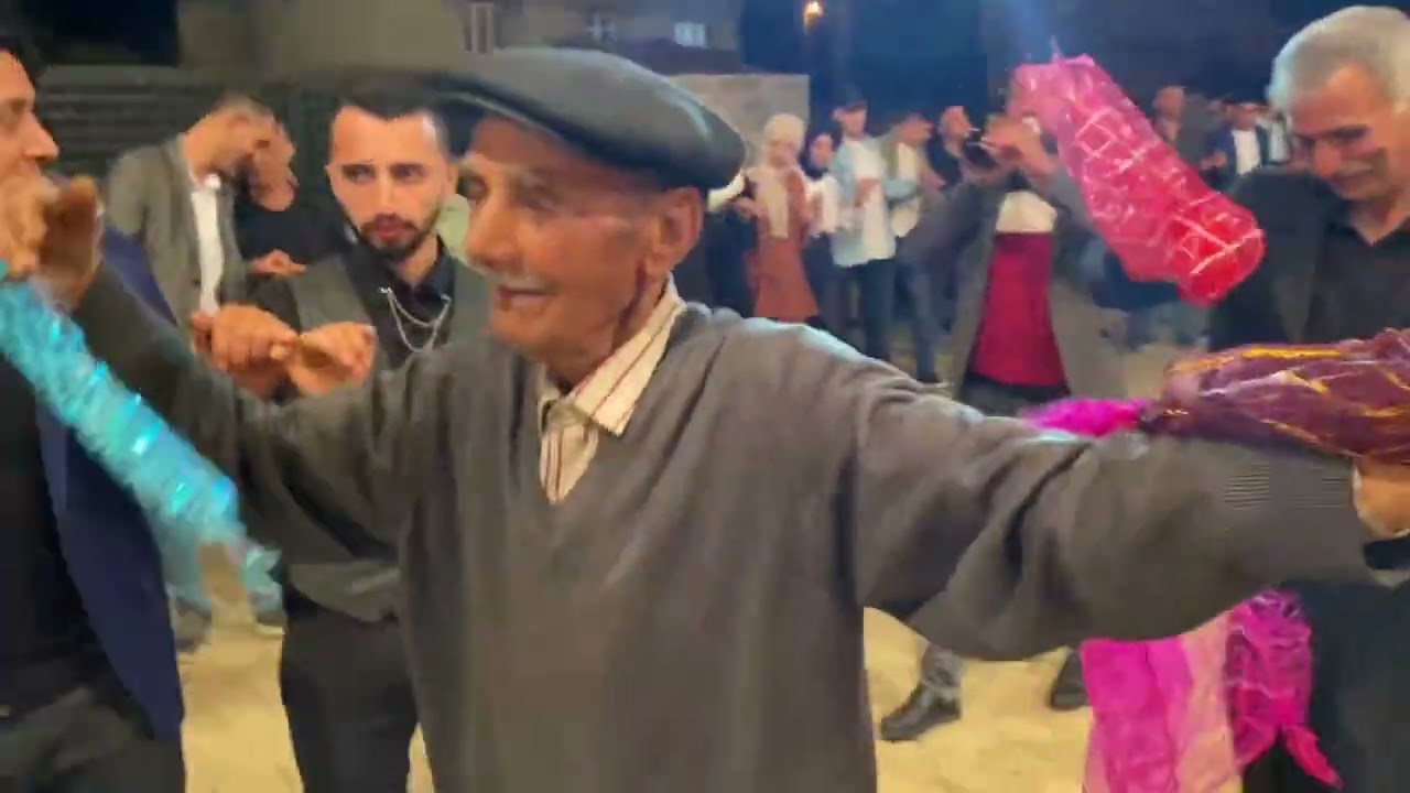 İZOLU MEMET & KARADAYI ORGANİZASYON & ZURNACI HALİL NİZİP DAYIDAĞI KÖYÜNDE SÜPER KINA GECESİ(PART 2)