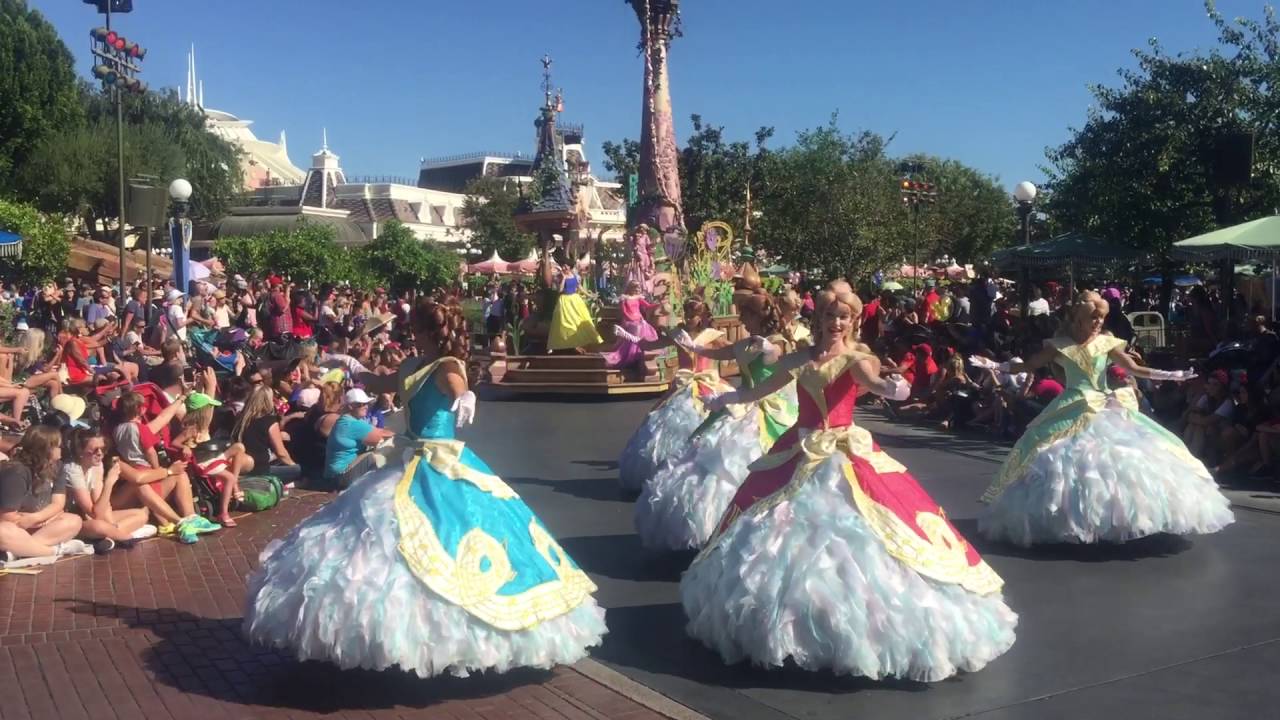 Mickey's soundsational parade - Disneyland 60th celebration 2016