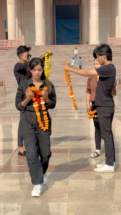 Tujh me rab dikhta h #shortvideo #trendingshorts #trending #youtubeshorts #viralvideo #fyp #ytshort