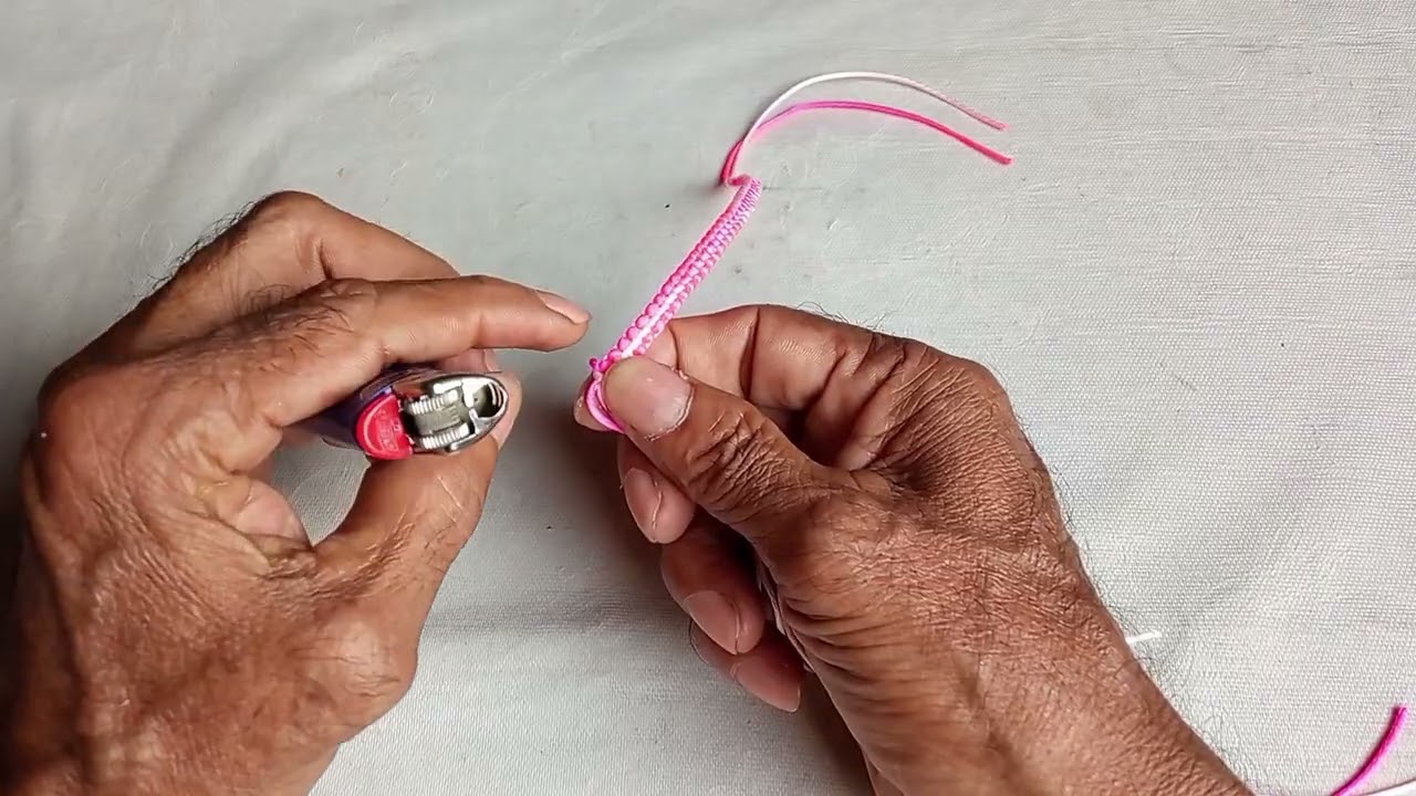 Pulseira de macramé nó quadrado pra iniciantes 