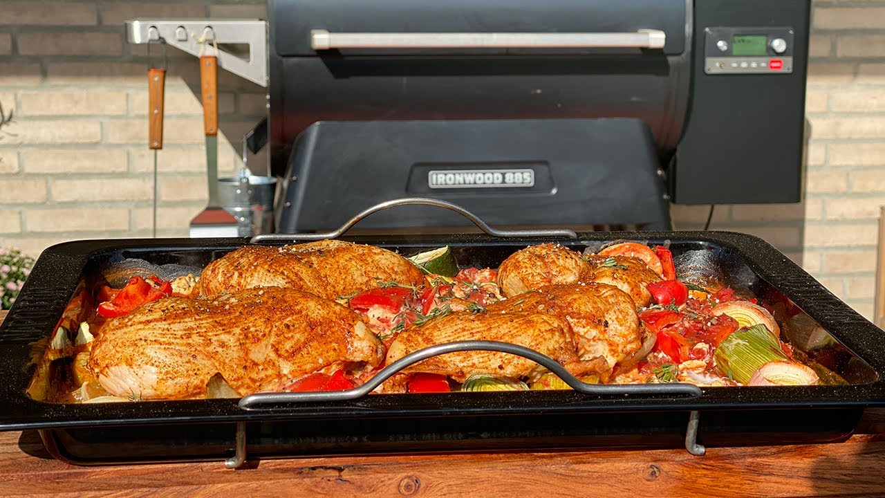 Grillopskrift - Kylling med grøntsager i pikantsauce