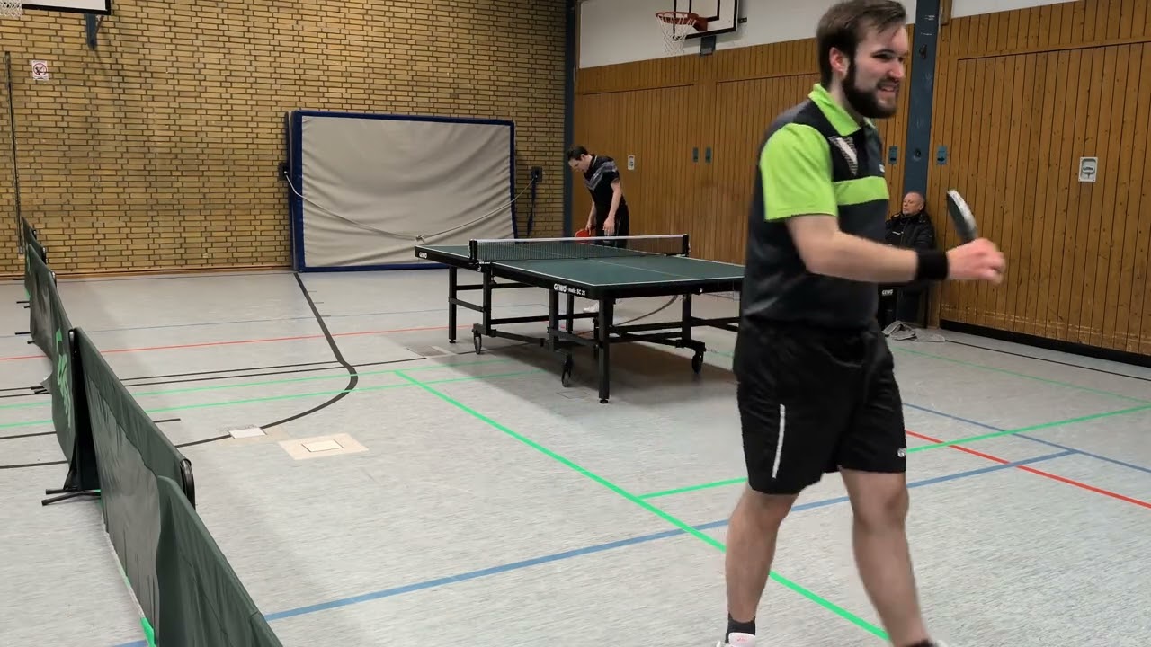 Malte Mannott (KTTK) vs Niklas Munz (SV Friedrichsort 2) VL RR 2025/26
