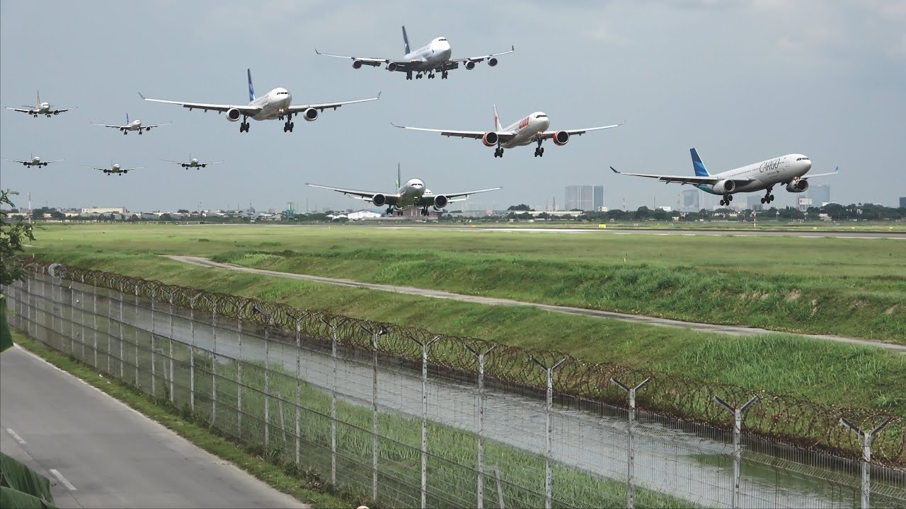 Plane Spotting Indonesia 2022, Pesawat Super Besar Landing/Mendarat Bandara Sorkarno-Hatta Jakarta